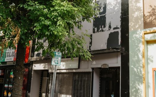 221 S Elm Street, Greensboro