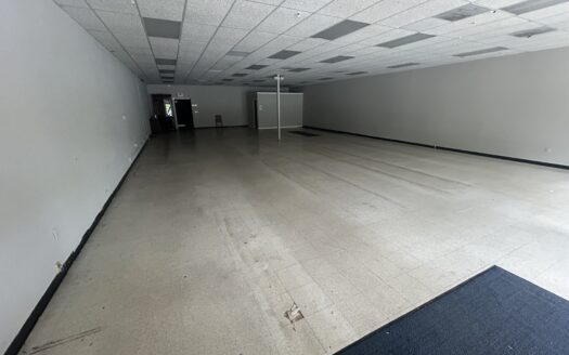 5041 University Parkway, Winston Salem