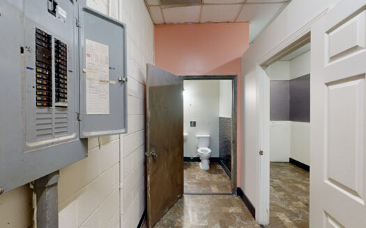 274 Eastchester Dr, Ste 129 (Peters Place IV)