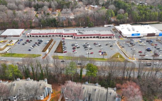 5049 University Parkway (Peters Plaza)